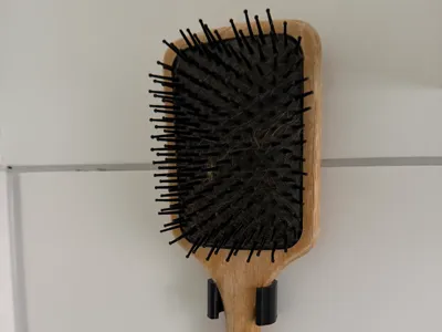 Hairbrush Holder - no screws needed