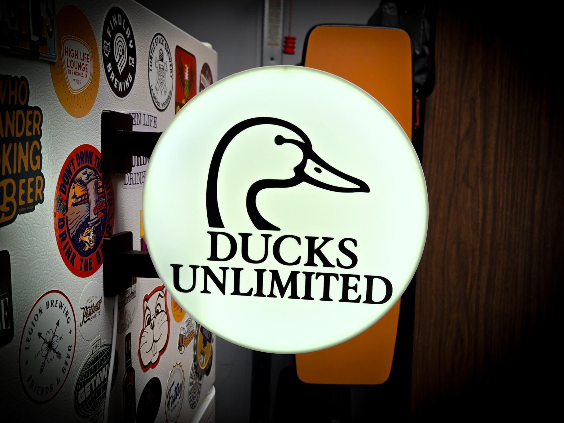 DUCKS UNLIMITED ~ 2-Sided Round Lightbox