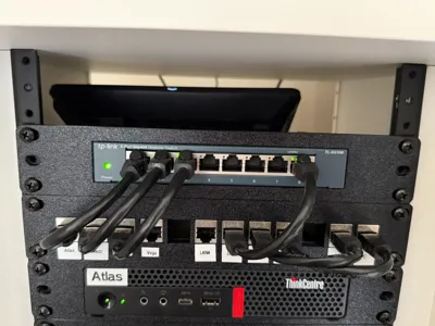 TP-Link TL-SG108 10-inch Rack Mount