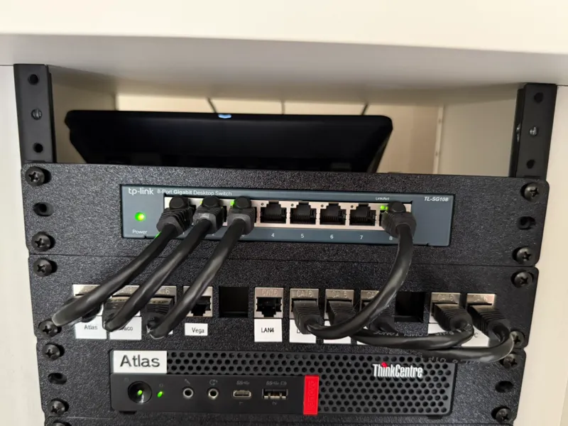 TP-Link TL-SG108 10-inch Rack Mount