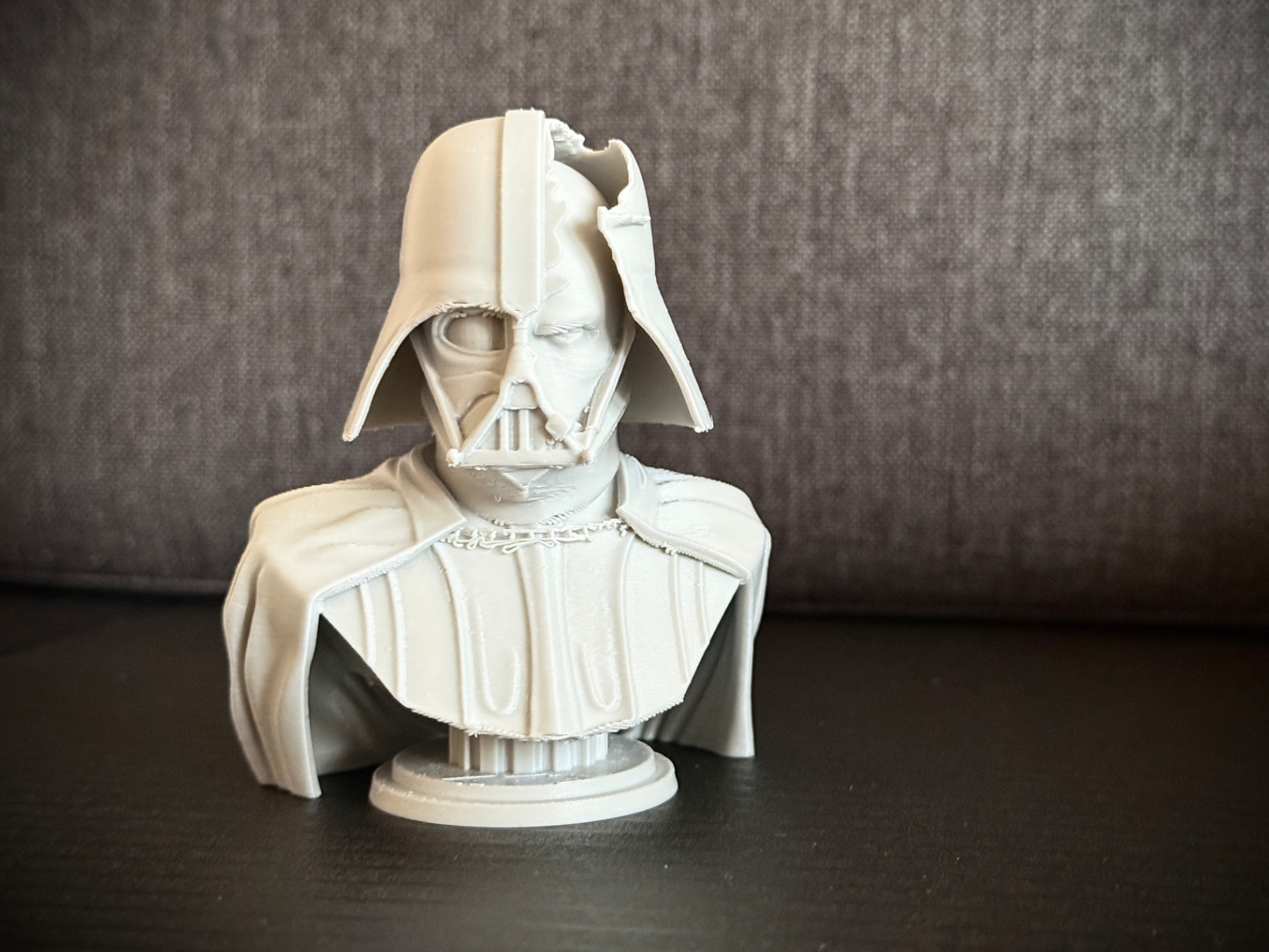 Darth Vader bust - battle damaged edition