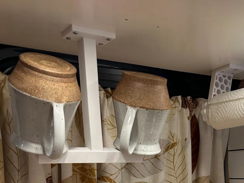 Coffee mug holder