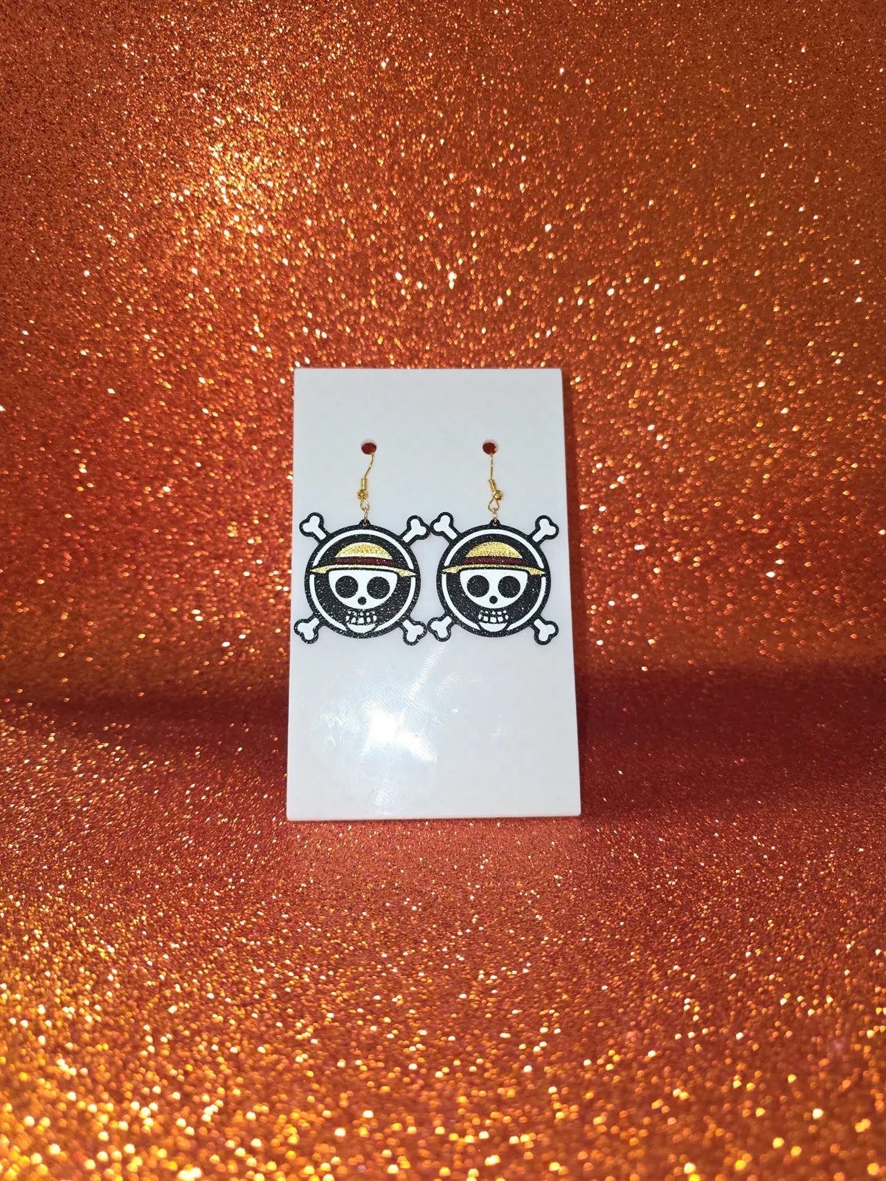 One piece earrings view 2