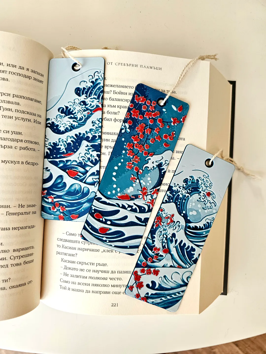 "Cherry Blossom Tide" - Bookmarks Set view 3