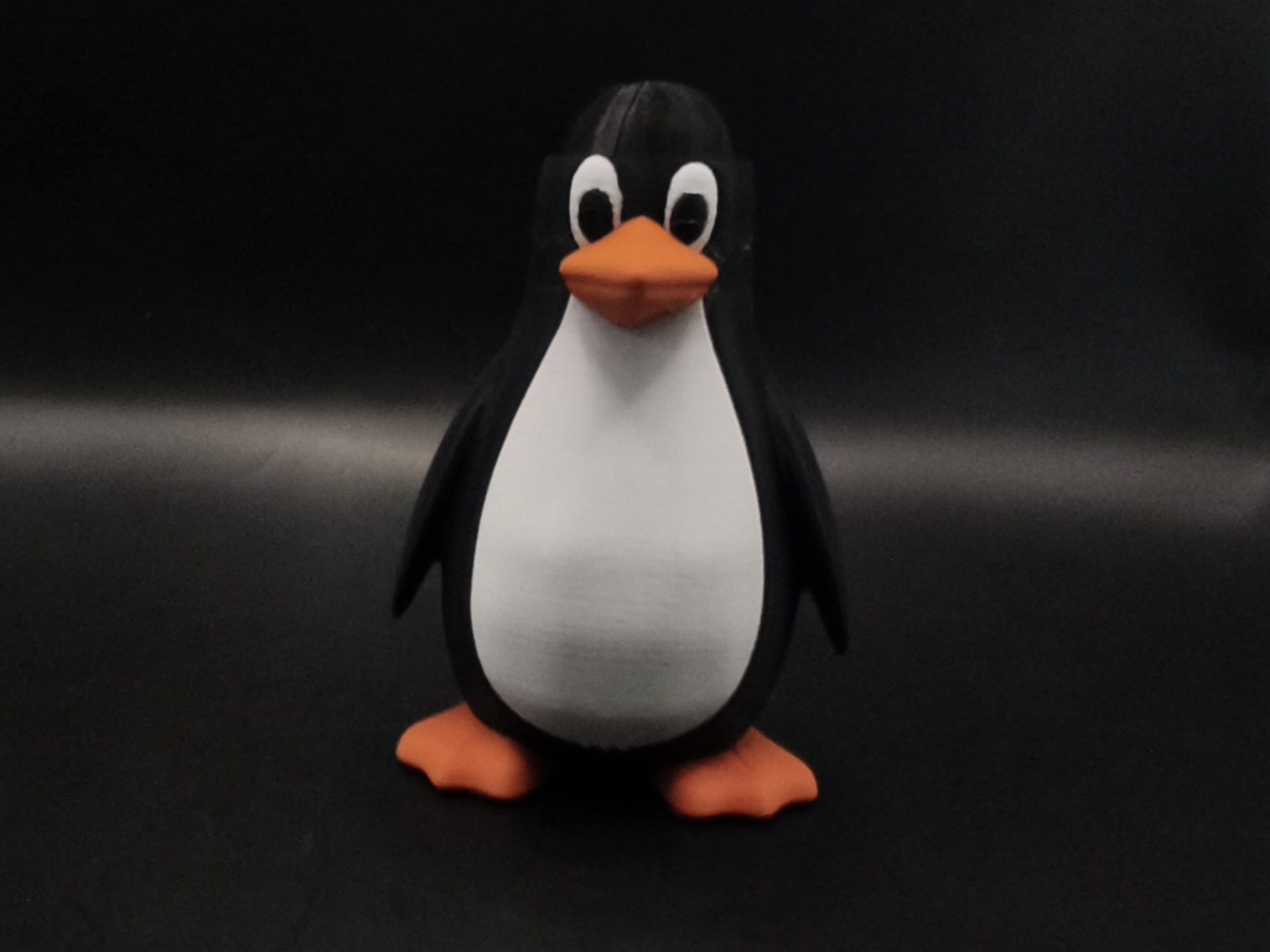 Tux figure - Linux mascot