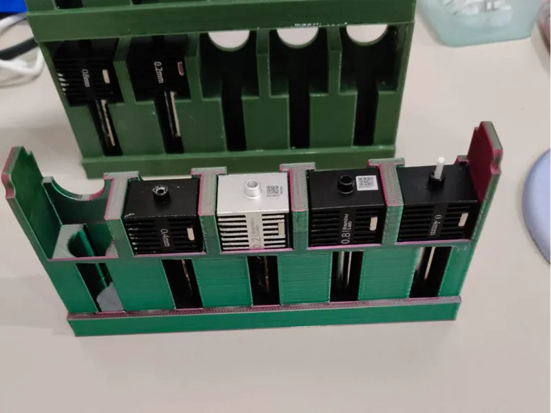 拓竹A1/A1min 直立噴頭收納5pcs ,可垂直堆疊