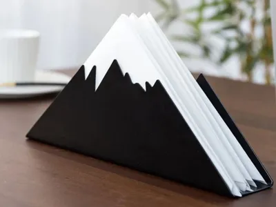 Mountain-shaped napkin holder
