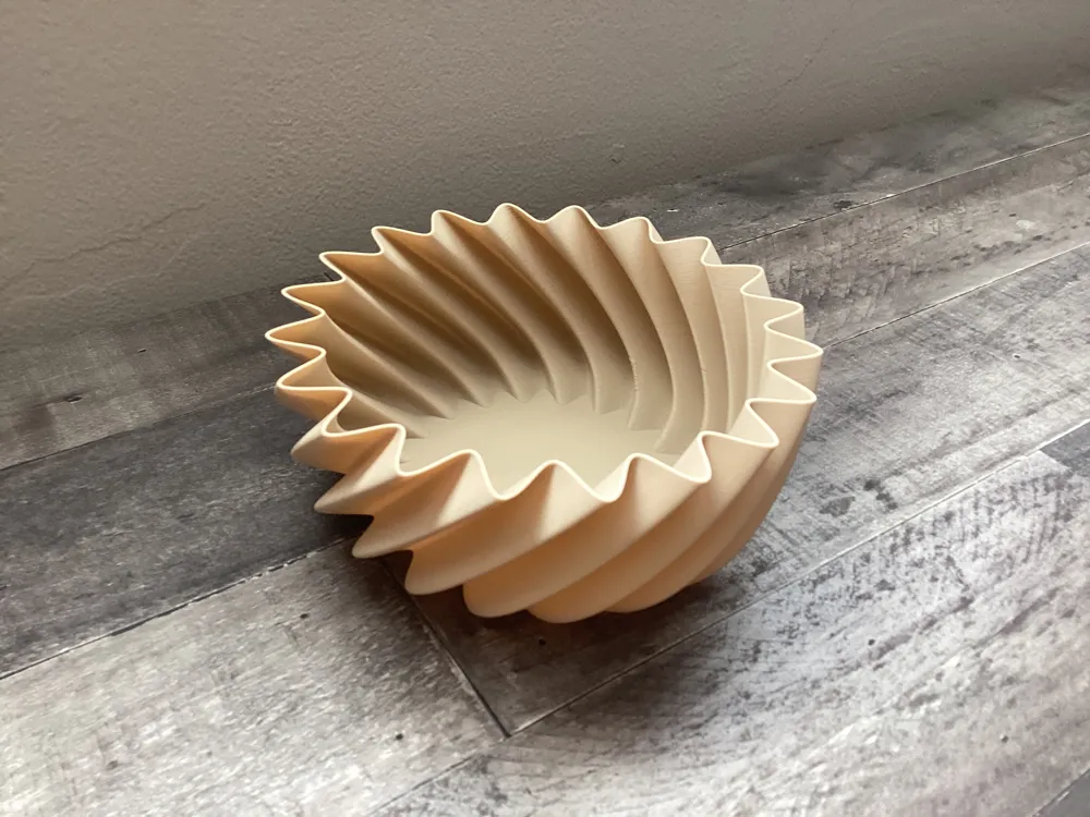 Spiral Bowl - Free 3D Print Model - MakerWorld