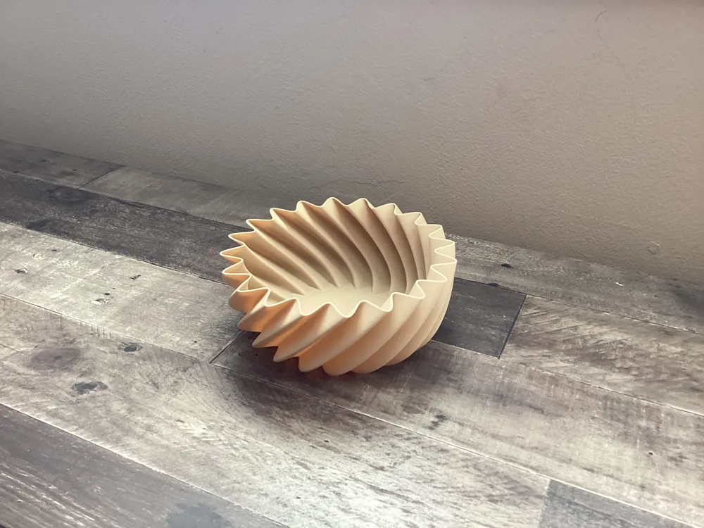 Spiral Bowl - Free 3D Print Model - MakerWorld