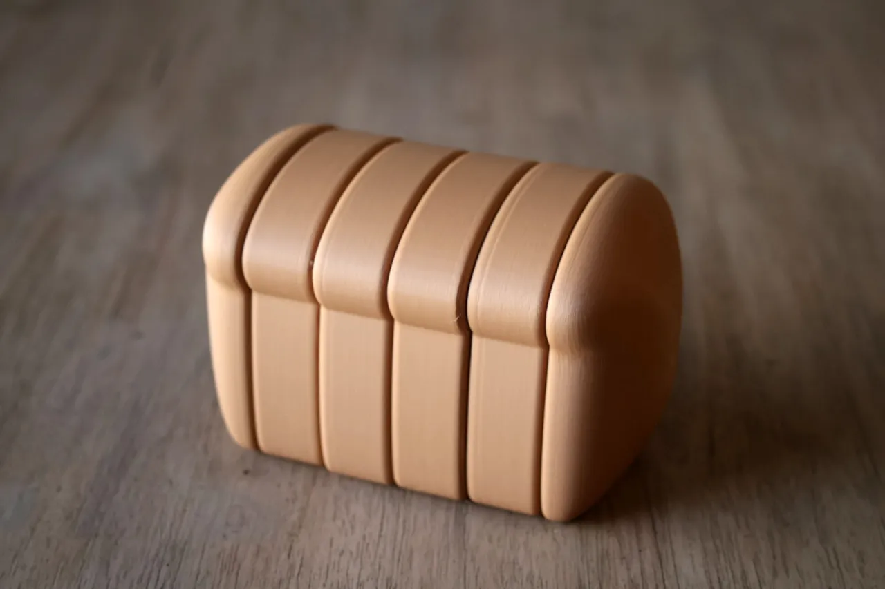 Sliceable magnetic bread view 3