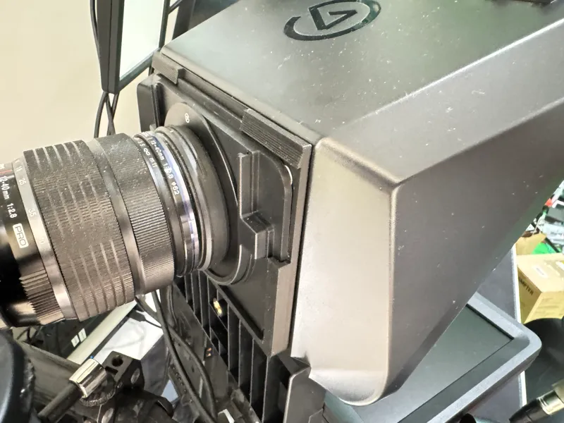Elgato Prompter: Top Camera Slot Modification