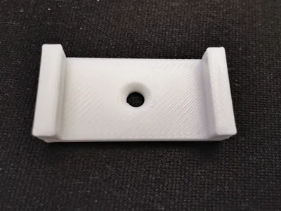 Cable clip