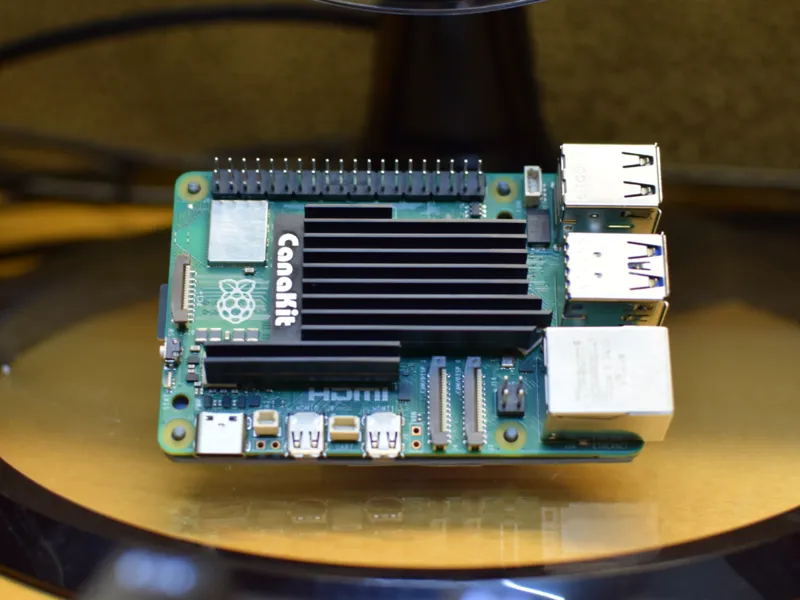 Raspberry Pi Display Stand