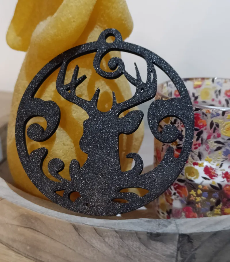Elegant Reindeer Christmastree Ornament