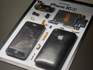Retro iPhone 3GS Teardown art