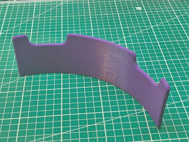 Minimal Helmet Stand v2.0
