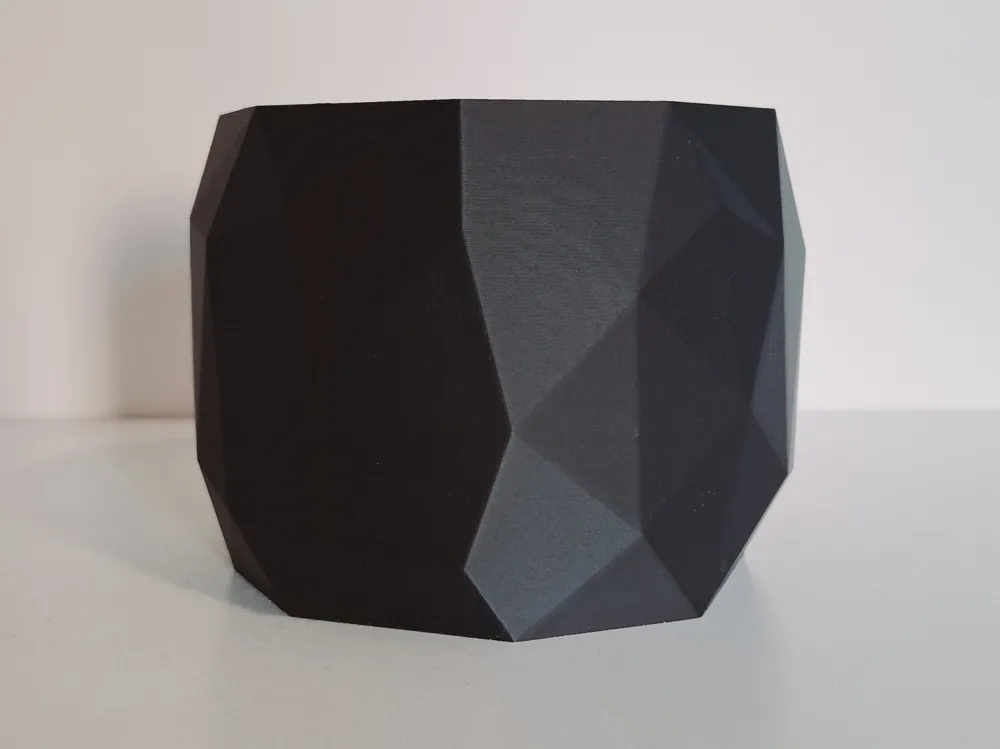 low poly planter - Free 3D Print Model - MakerWorld