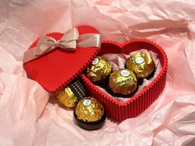 Ribbed Heart Gift Boxes