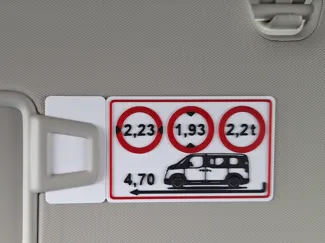 KIA PV5 Dimensions & Weight – Quick Reference Card