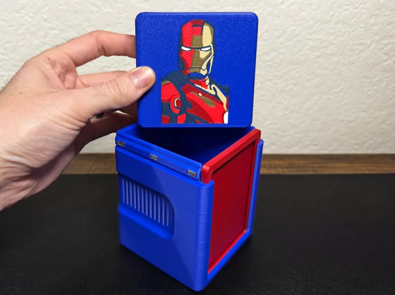 Commander Case Lid - Iron Man Abstract