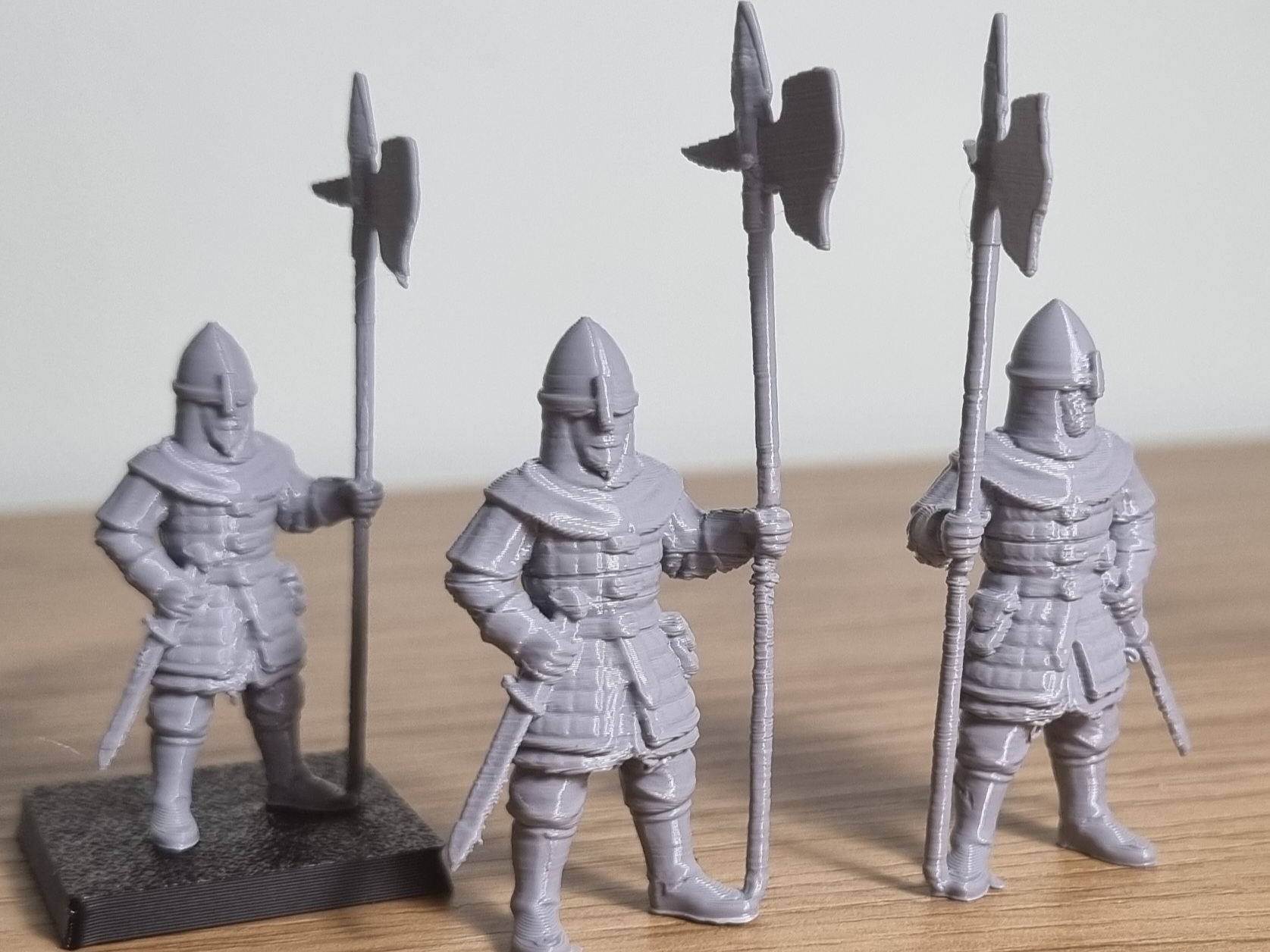 Miniatura 2 do modelo 3D Medieval town guards