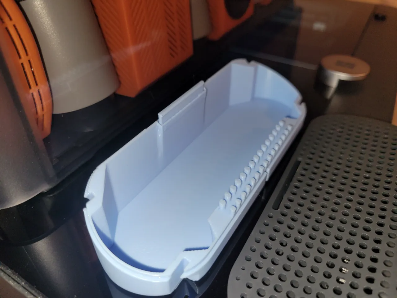 BambuLab AMS Desiccant Tray w/ OEM lid view 2