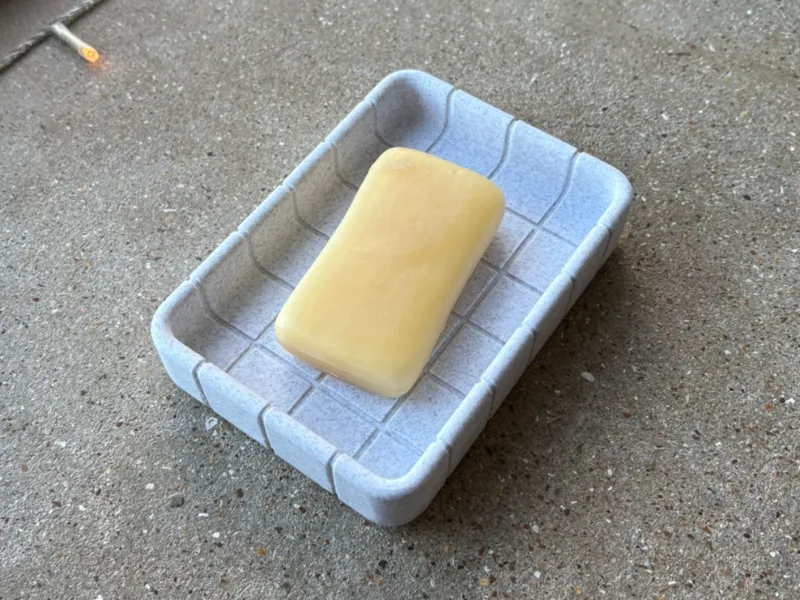 Brutalist design tray/soap dish