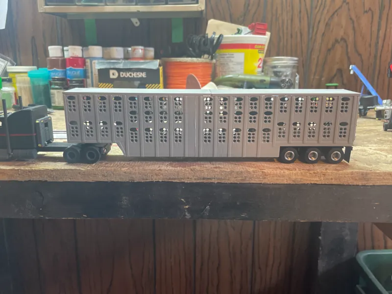 1/64 semi cattle trailer