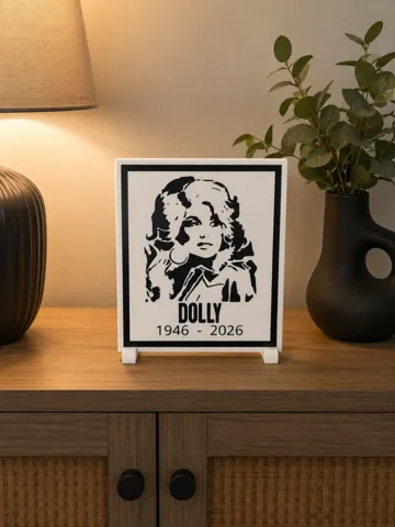 Figura decorativa: Dolly Parton Tribute 1946 - 2026 — vista de referencia 2