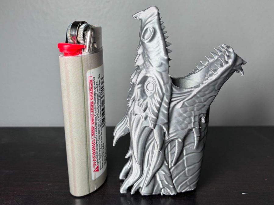 Dragon’s Maw: Lighter Case / Sleeve (BIC J6)