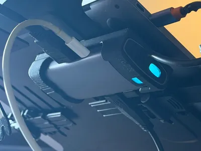 Holding bracket for Baseus 6 in 1 USB C hub