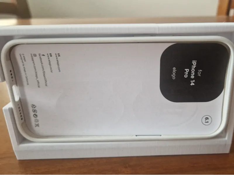 Stand Iphone 14 Pro