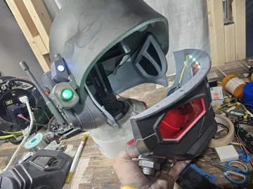Pieza para disfraz o exhibición: NCR Ranger Helmet V2 — vista de referencia 2