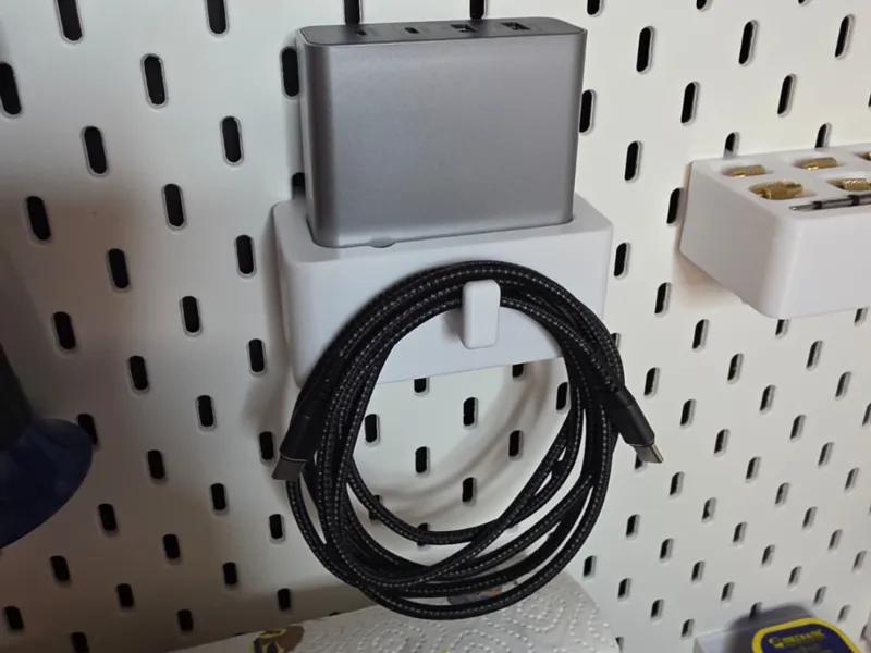 Ikea Skadis 120W USB C Ladegerät Halter mit Haken
