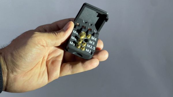 https://makerworld.bblmw.com/makerworld/model/US5b6a05a87eade9/design/108d546c0c0fee83.gif