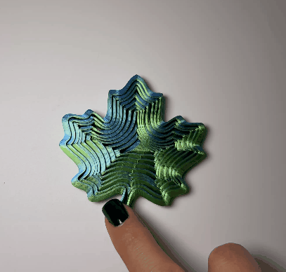Fidget Maple Leaf Toy/Layered sensory desk toy