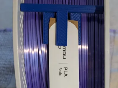Filament Spool Clip Holder for Labels v1