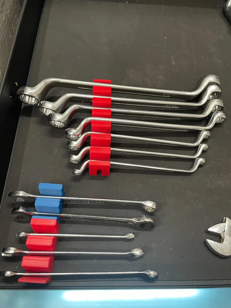 Modular Wrench Holder - Magnetic version