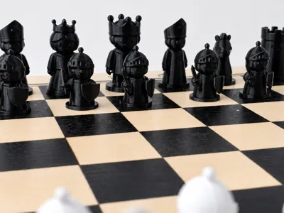 Children's Playful Chess with Large Pieces ( +5 )
