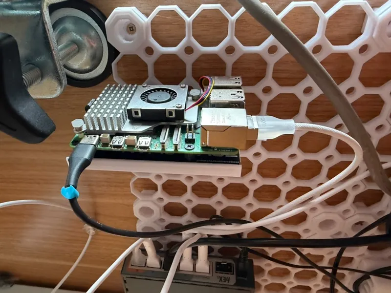 Multiboard holder for NVMe Base for Raspberry Pi 5