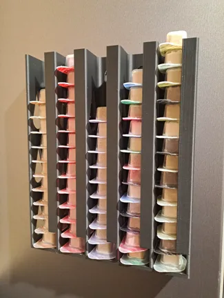 Dispenser for Waterdrop cubes