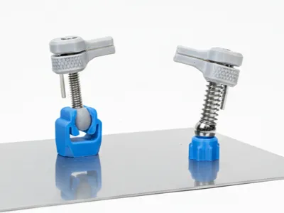 Soldering helper arm - omnifixo inspired