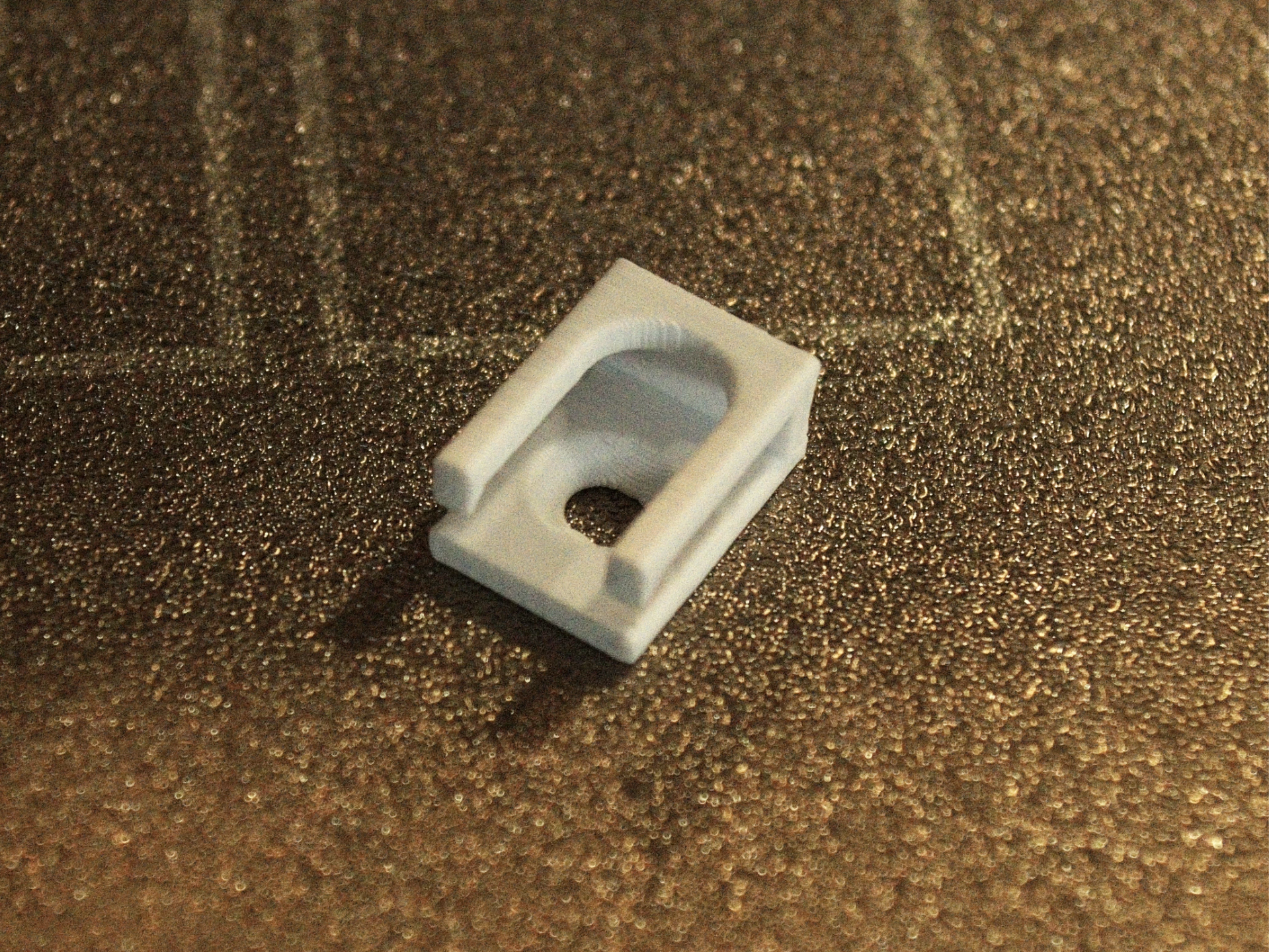 Parametric LED-strip clamp