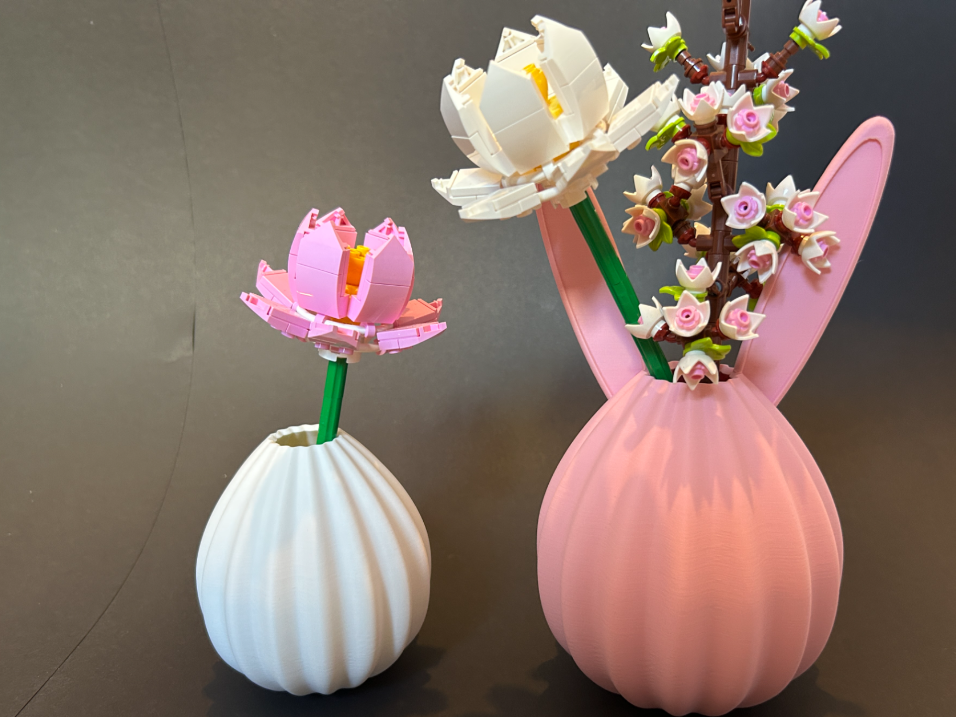 Miniatura 1 do modelo 3D Osterhasenvase mit Ohren