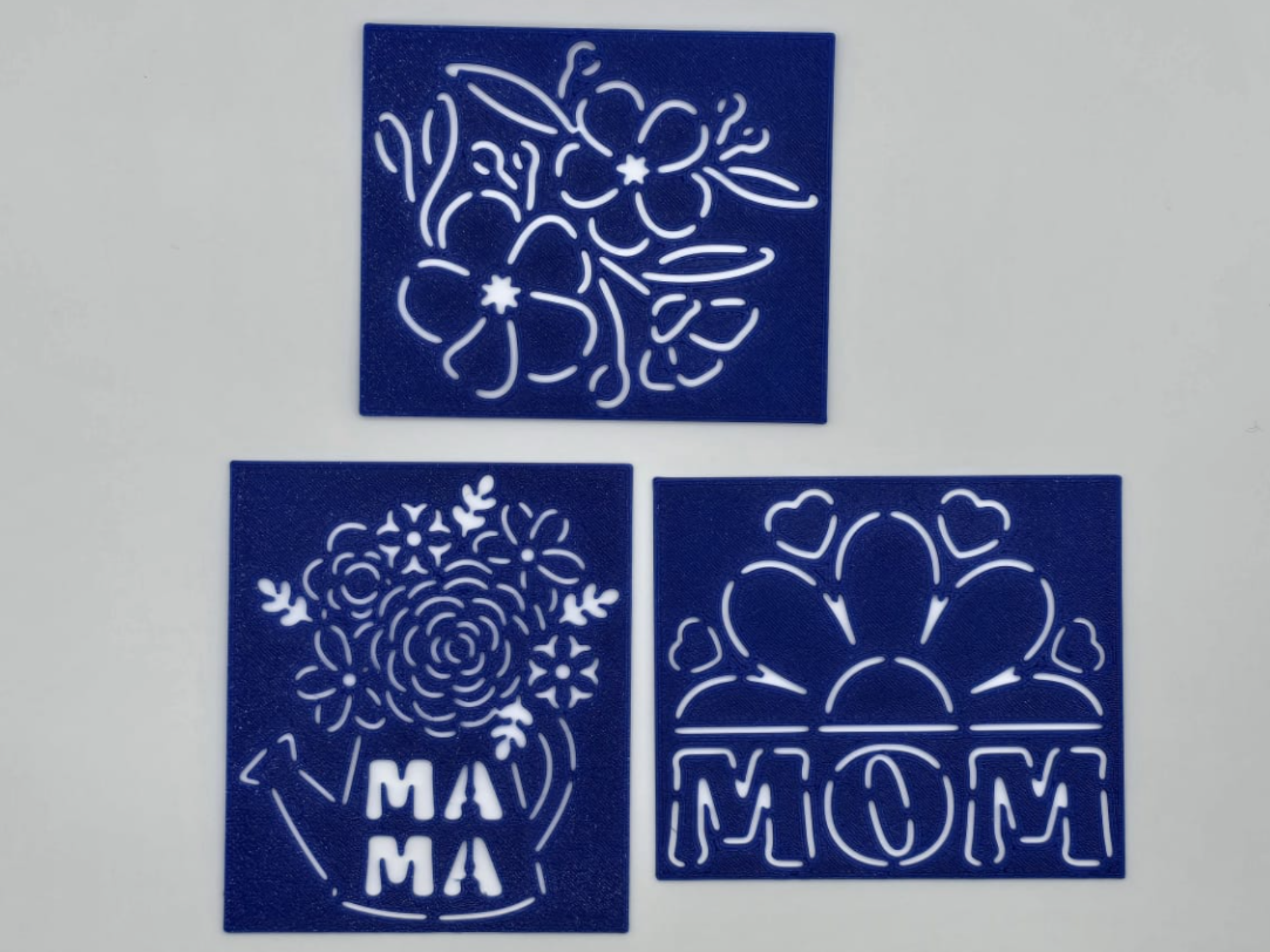 Blooming Love for Mom Stencil Set