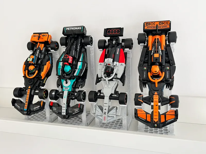 Speed Champions F1 formula Stand IKEA MOSSLANDA