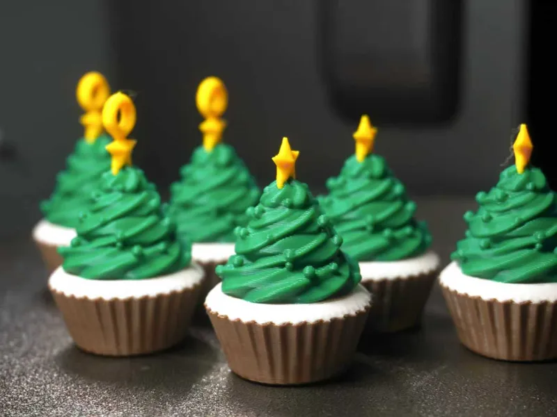 Christmas Tree Cupcake - War Thunder Decoration