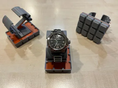 Girdifinity compatible flexible watch stand