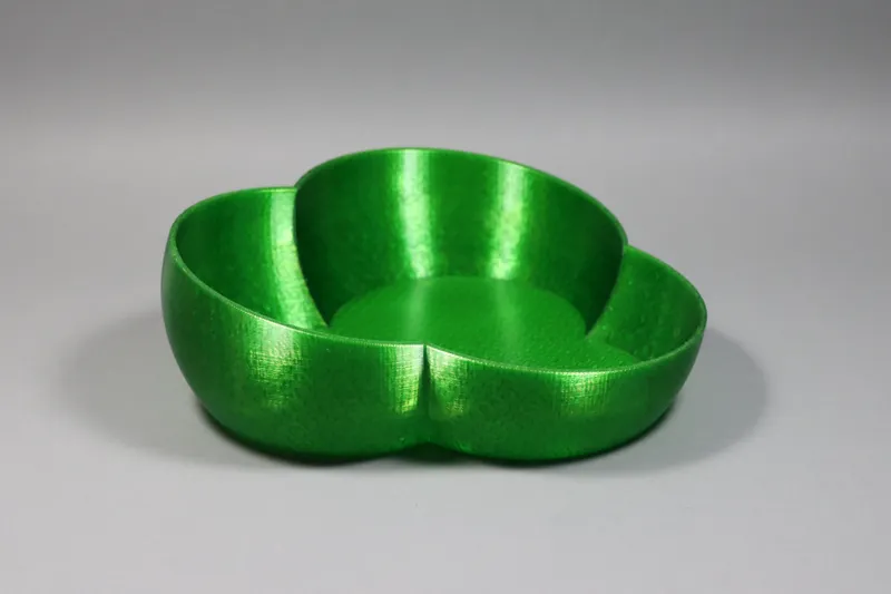 Large fruit and vegetable bowl 23 x 23 cm