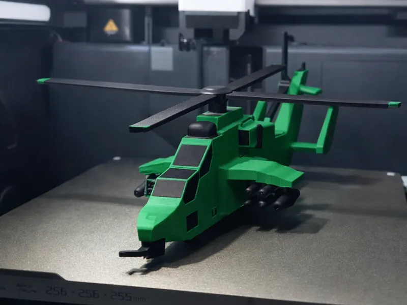 Maquette d'Hélicoptère d'Attaque inspiré du Tigre